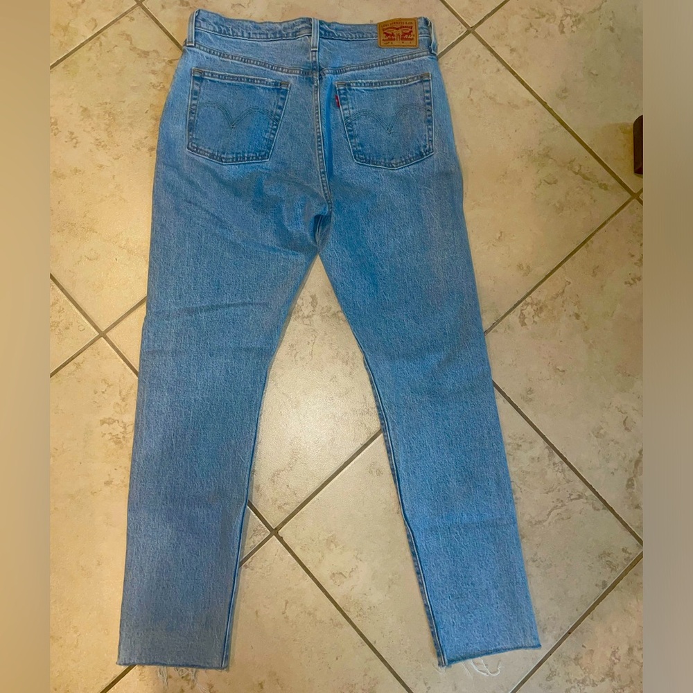 Levi’s 501 Skinny Jean Raw Edge size 30w x 30l